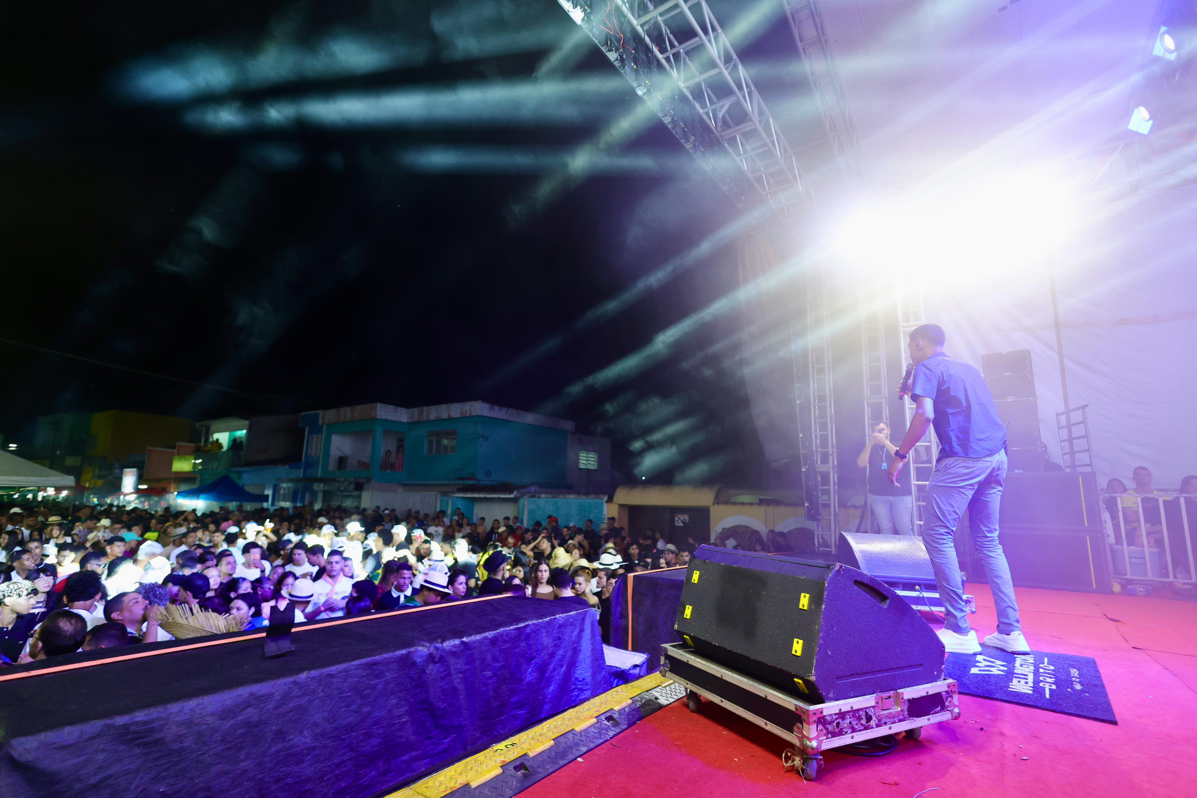 Shows de Wellington Brito e Fabinho Testado encerram programação junina em Atalaia